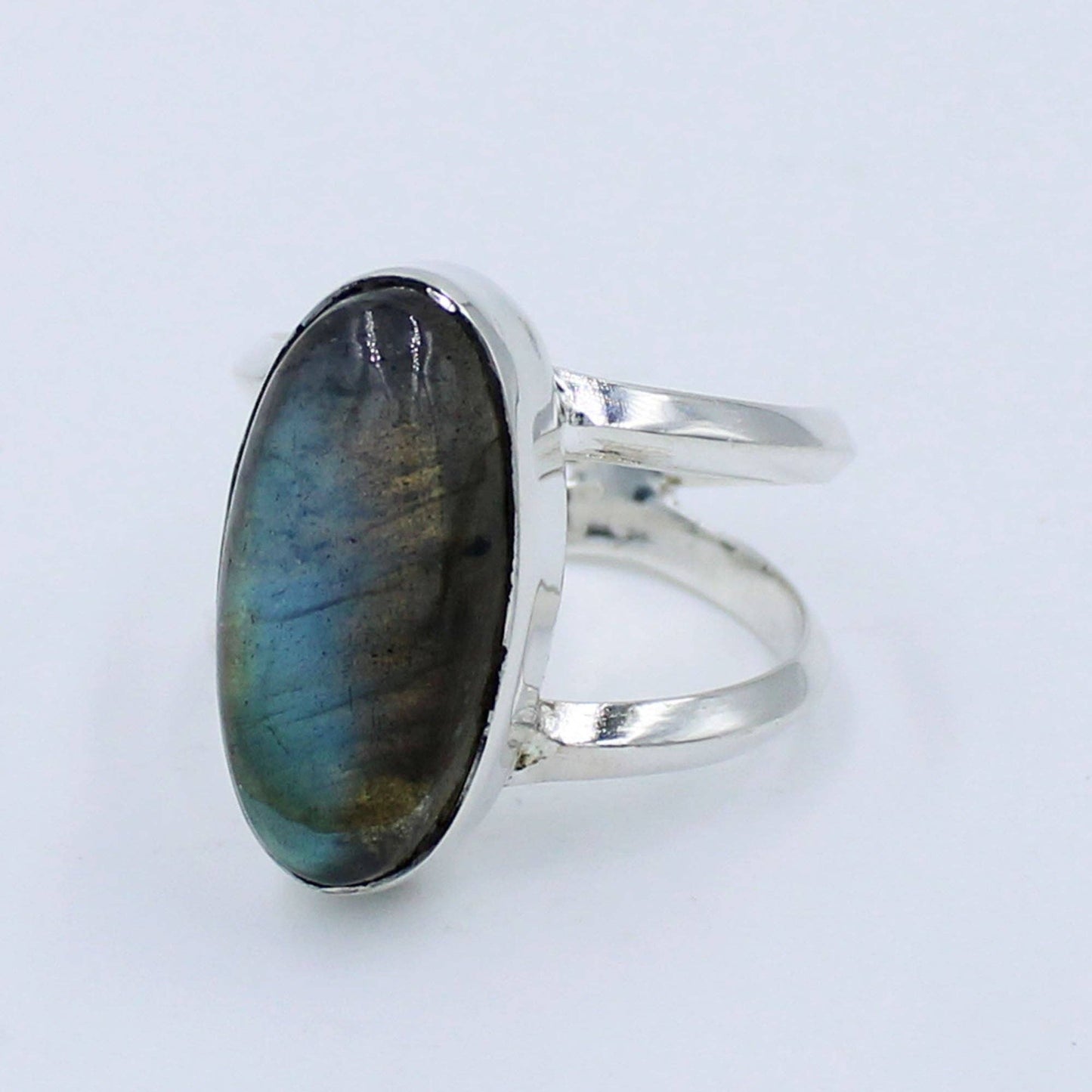 Labradorite Oval 925 Sterling Silver Ring